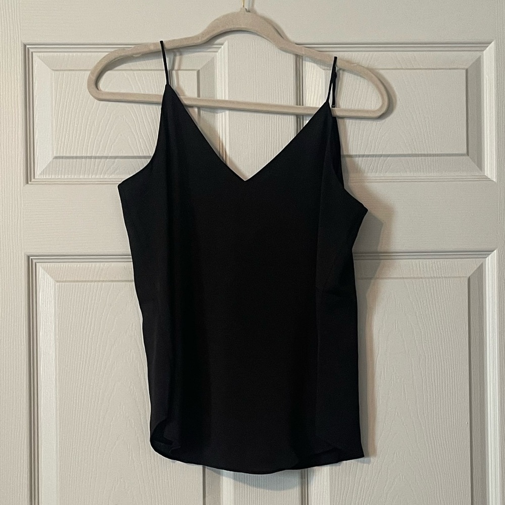 Express • Women’s Black V-neck Camisole. Size Small
